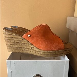 Mila Paoli Coral Wedge Sandals